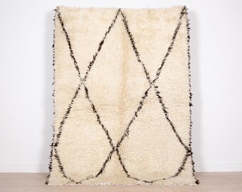 Vintage Beni Ourain Rug 5x7 ft, White Moroccan Rug