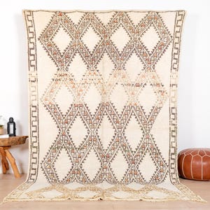 Vintage Beni Ourain Rug, Authentic Moroccan Rug, 6x9 ft