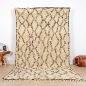 Vintage Moroccan Beni Ourain Rug 6x10 ft