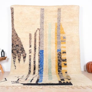 Vintage Boujaad Rug, Authentic Moroccan Rug, 7x10 ft