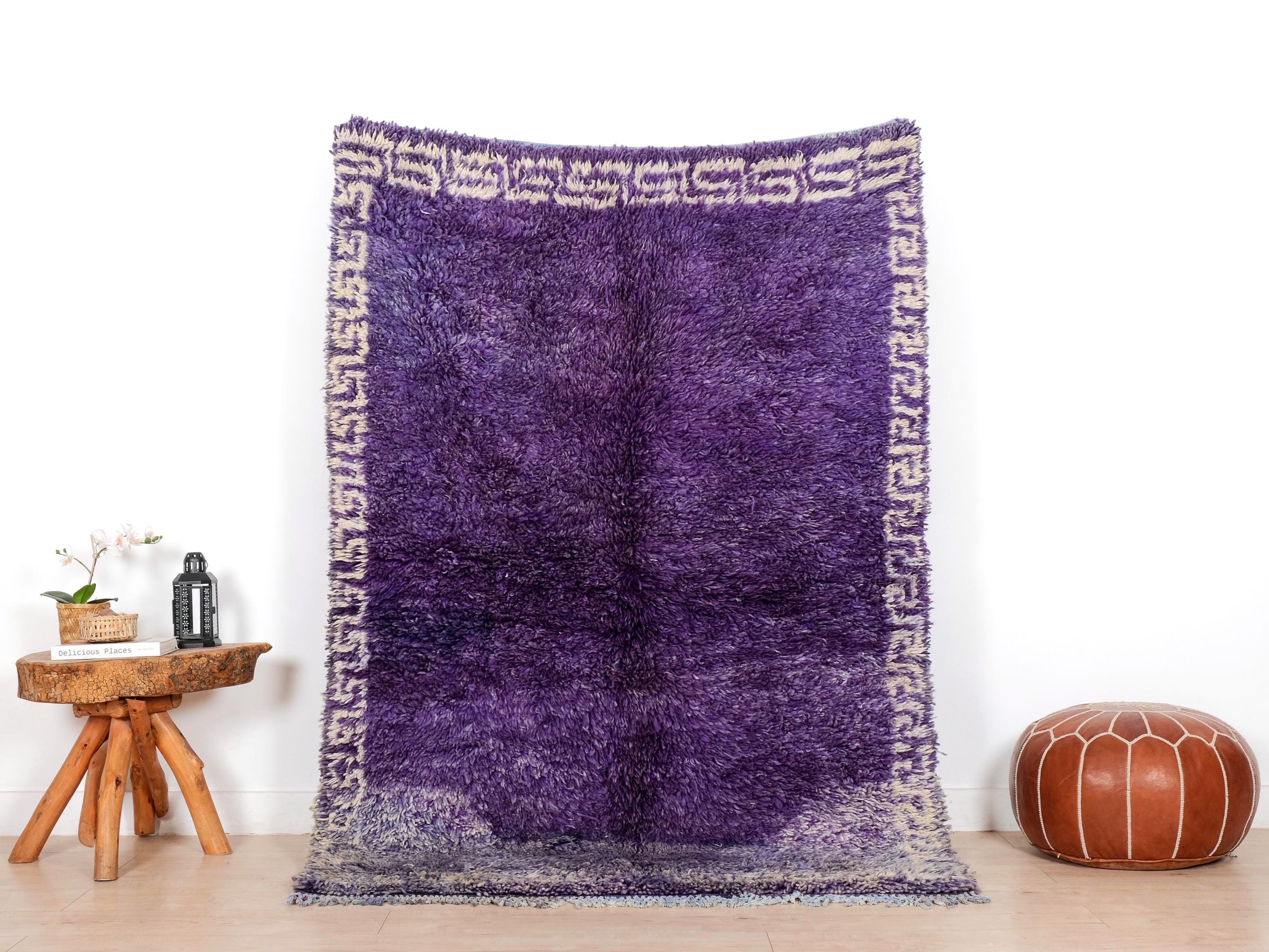 ヴィンテージ モロッコ ラグ、パープル ブジャード ラグ 5 x 7