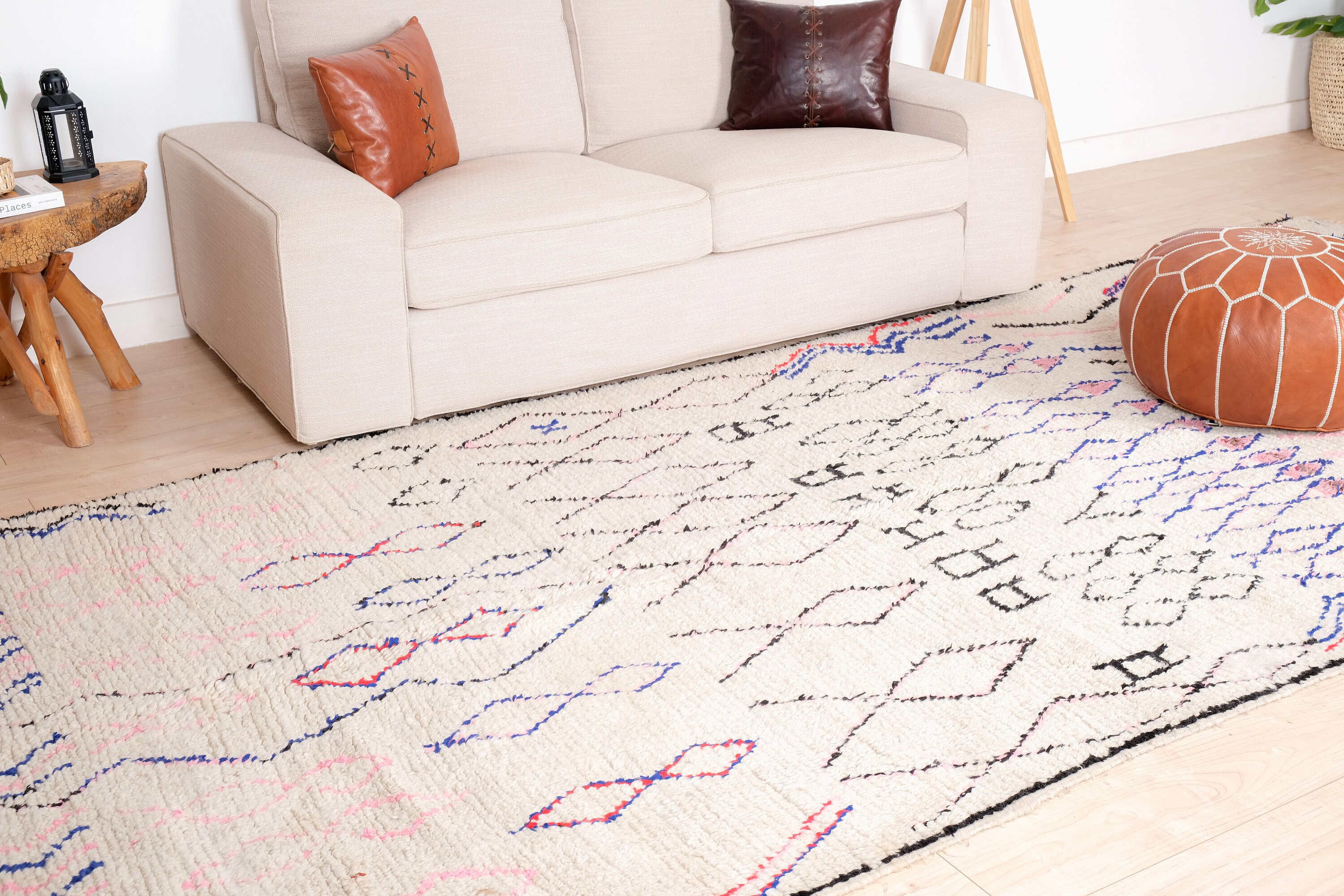 【直接引取or配送】モロッコ　アジラルビンテージラグ モロッコラグ｜ビンテージアジラル・オフホワイト＆パステル（1970年代