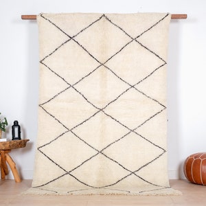 Authentic Moroccan Rug, Beni Ourain Rug 5x7 ft