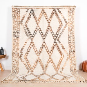 Vintage Beni Ourain Rug, Authentic Moroccan Rug, 6x9 ft