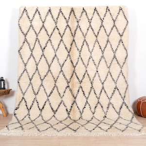 Authentic Moroccan Rug, Vintage Beni Ourain Rug, 6x9 ft