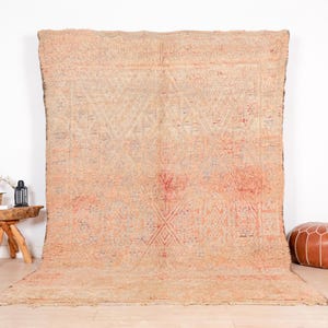 Authentic Beni Mguild Rug, Vintage Moroccan Rug, 6x9 ft