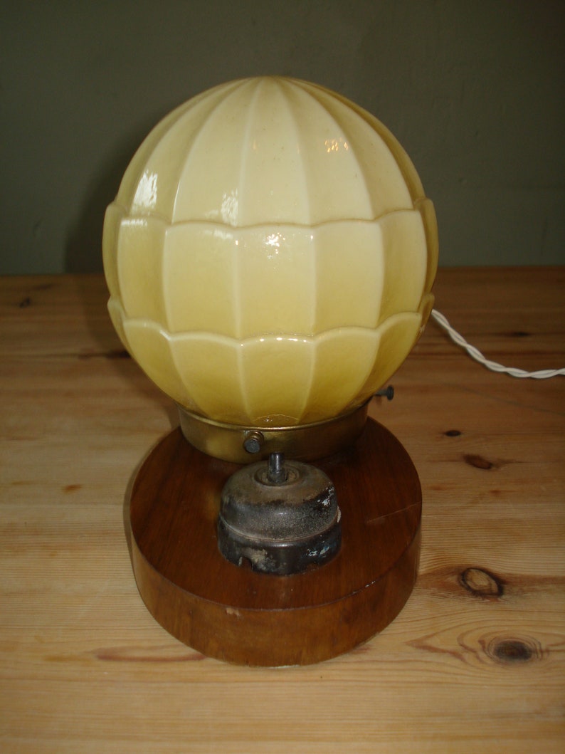 Art Deco 1930s Vintage Glass Cream Yellow Lamp