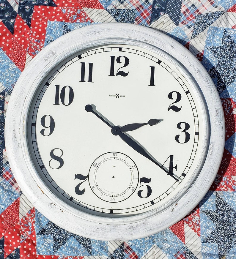 Vintage Howard Miller round oversize Wall clock model 622757. Etsy