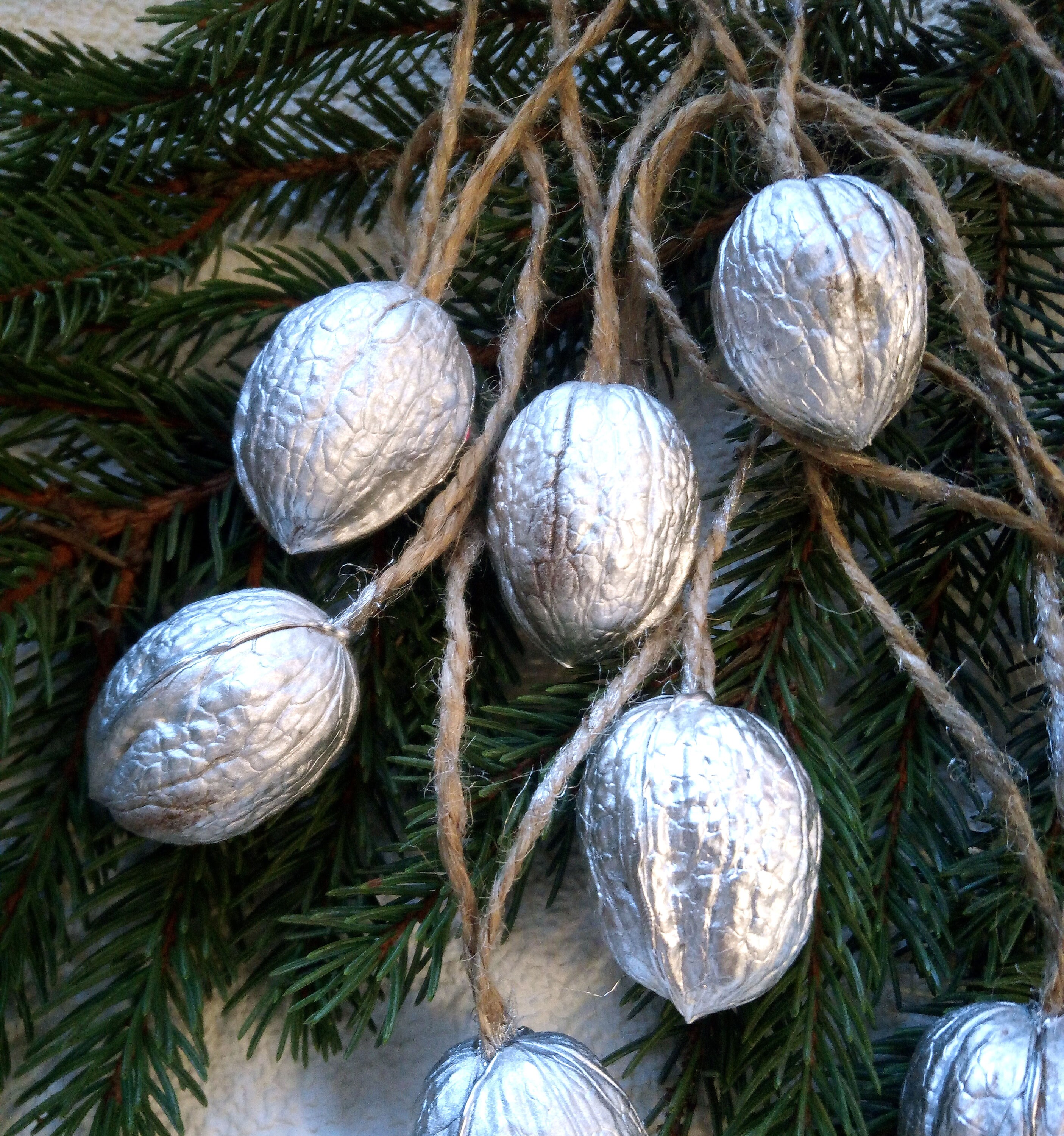 7 Christmas Walnut Ornaments Golden Silver Nuts Eco Friendly 