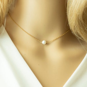 Single Pearl Necklace  Bridesmaid Gift  Single White Pearl Necklace  Graduation Gift  Necklace for Girlfriend  Gift for Daughter