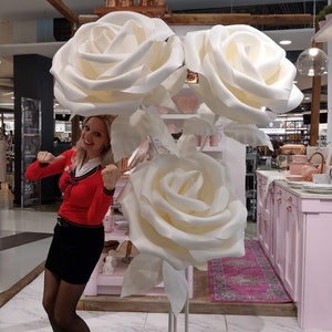Giant Self- Standing White Roses / Giant Flowers / Wedding Decor/ Props for photo shoots / Large Roses / White Rose / Salon Decor / Rose