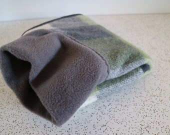 regular checks in charcoal and olive...winter coat for a whippet in vintage wool blanket and polar fleece