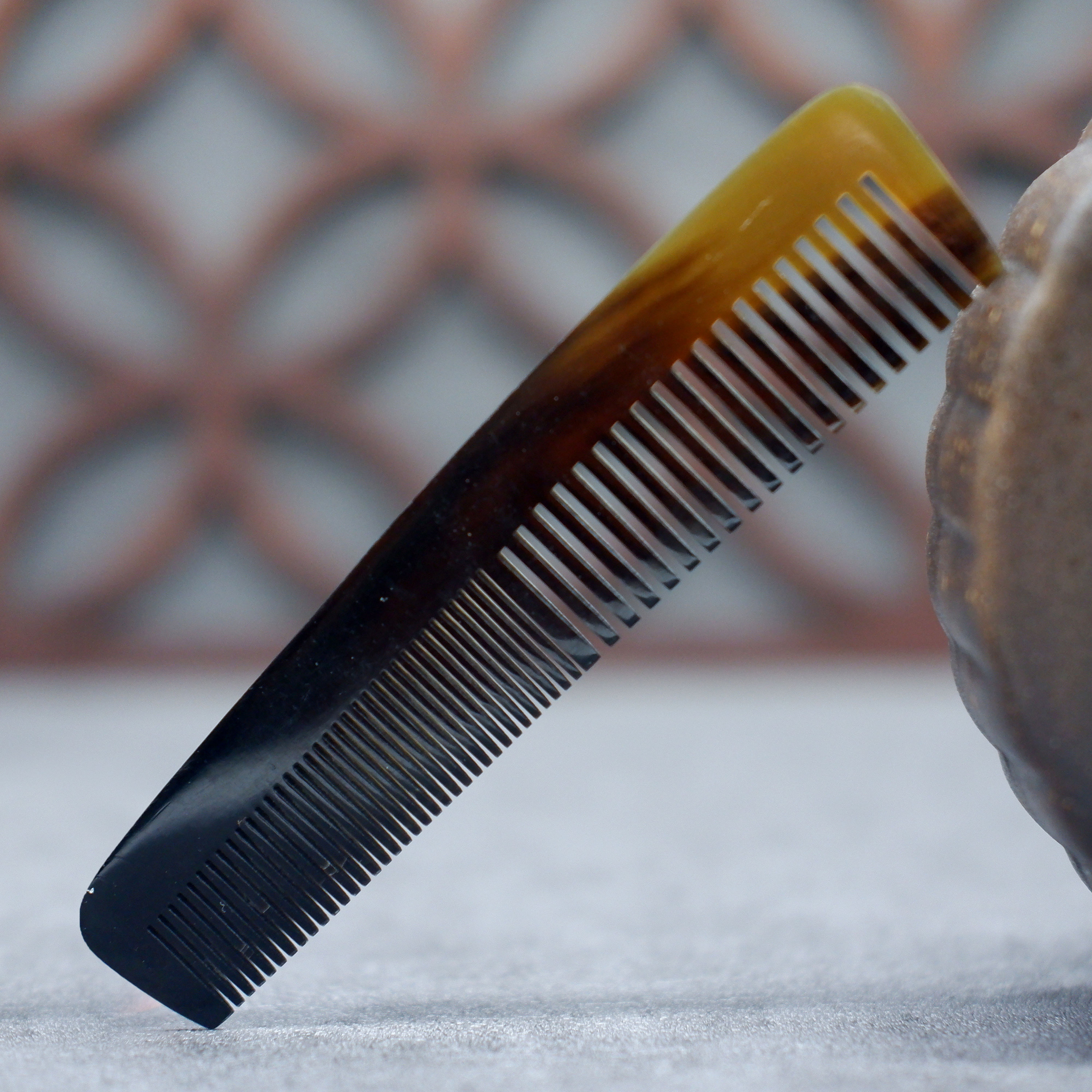 1940’s Pre Ban French Horn Comb, Cream & Dark Brown, Deadstock/Unused, OOAK Vintage Horn Comb - Etsy main image 4
