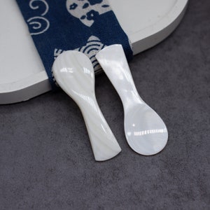 Handmade  Mother of Pearl Caviar Spoon, Small Caviar Spoon, Shell Utensil Oyster Caviar Spoon, Black Caviar Set, Sugar Coffee Scoop