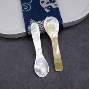 Handmade Mother of Pearl Caviar Spoon, Shell Utensil Oyster Caviar Spoon, Black Caviar Set, Classic Spoon, Sugar Coffee Scoop, Pisces gift