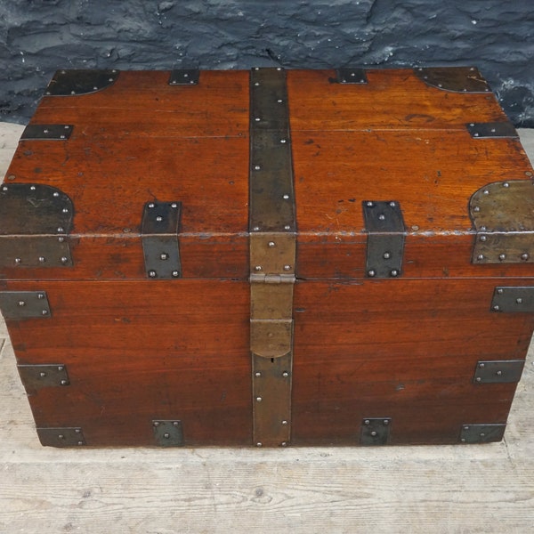 Antique Teak Army & Navy Chest / Trunk ~ Country House Decor ~ Vintage Storage ** Please Read Full Description Regarding Delivery Costs **