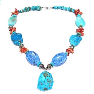 Kingman & Denim Turquoise, Spiny Oyster, Coral, and Sterling Silver Beaded Necklace. Length 17.5&quot;