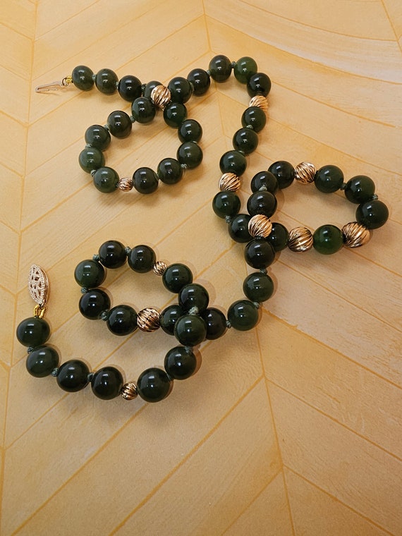 Circa 1970, a 20" long 8mm nephrite jade bead nec… - image 9