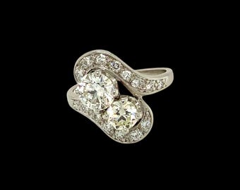 Vintage Platinum Old European Cut 2-Stone Diamond Ring. Size 7.5