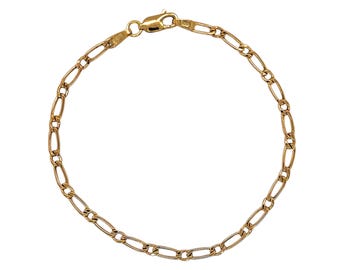 Vintage 14k yellow gold open link bracelet.  7" length