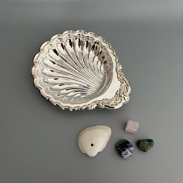 Silver plate offering dish - Shell shaped silver tone  bowl 6 x 5 inch- marked Hugo silver ep on steel Hong Kong