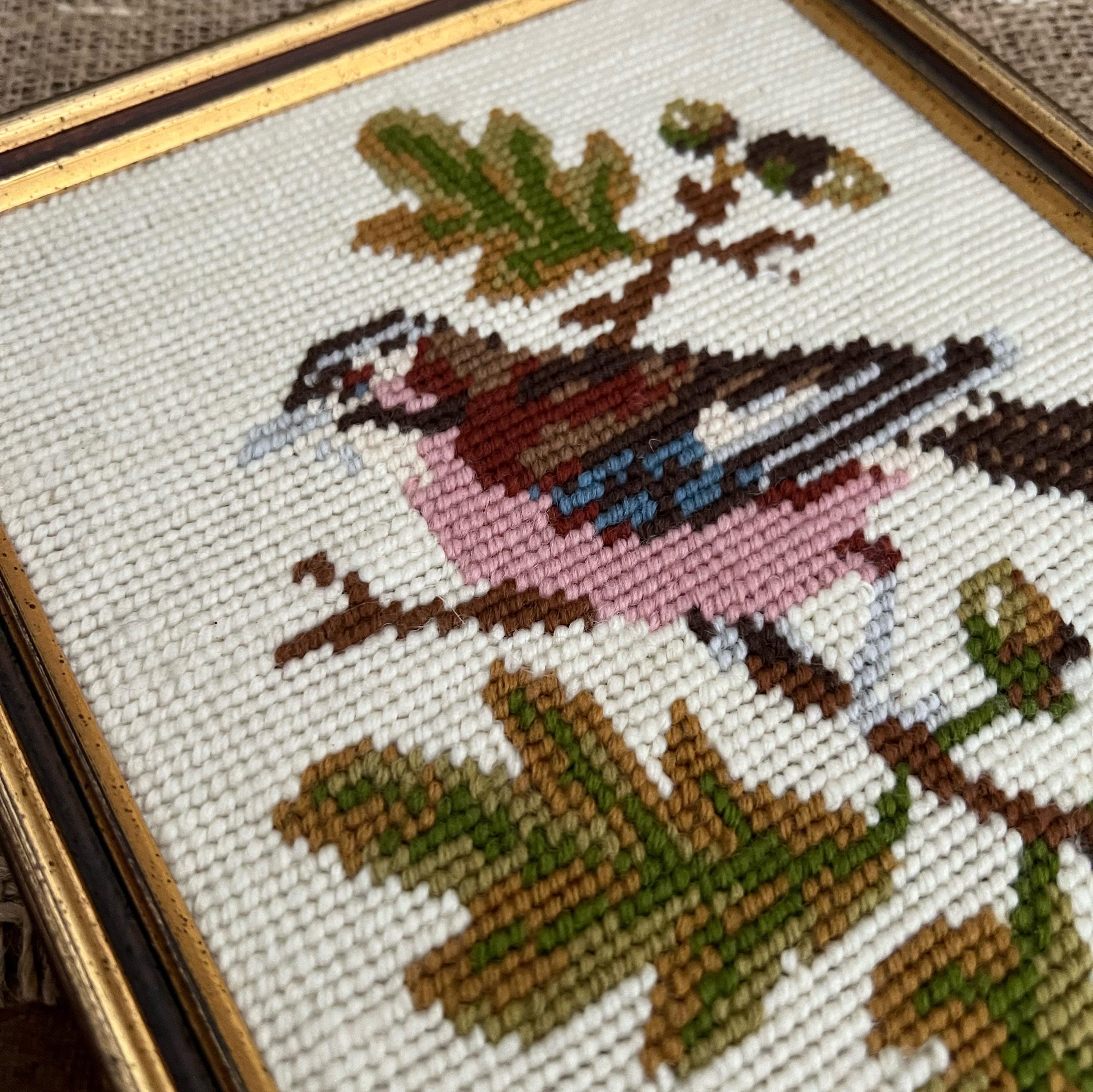 ヴィンテージ風の額入り鳥の刺繍絵 – クロスステッチの壁掛け - Etsy 日本