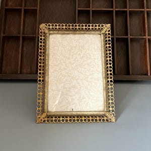 Brass Convex Glass Photo Frame - Art Nouveau Ornate Table Photo Frame Wall Photo Frame with Konvex Glass - 8.5“ x 6.5“