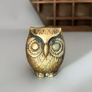 Owl brass figurine 2.5“ - Witch altar decor - Owl lovers gifts