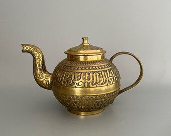 300 ml Messing Teekanne Kleine orientalischer verzierter Goldton Teekessel Kleiner Wasserkocher Küchenakzente aus Messing