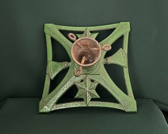 Christmas tree stand , vintage cast iron tree holder