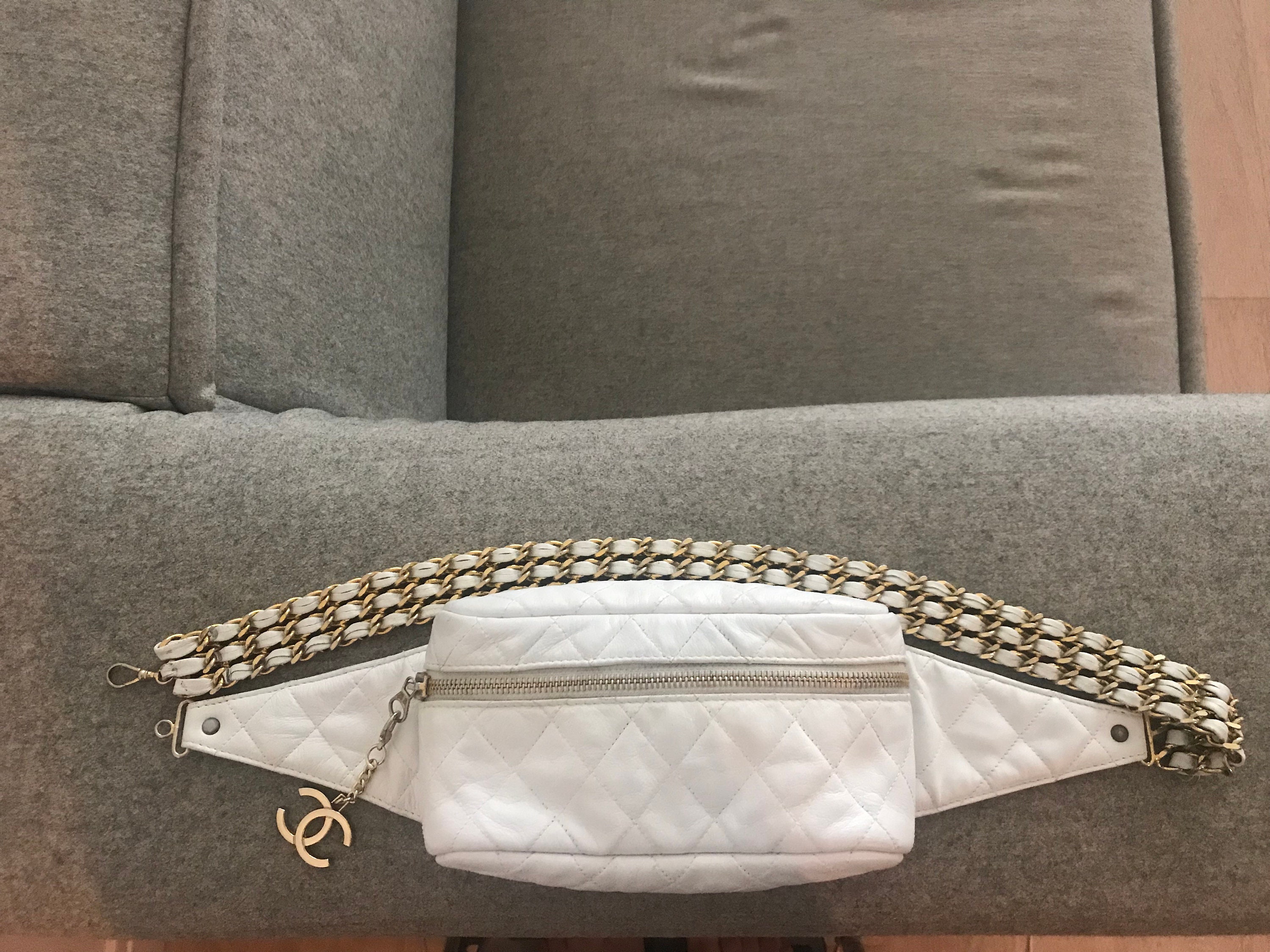 chanel fanny pack white