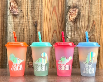 Personalized Dinosaurs in Hologrpahic on Color Changing Cups with Lids and Straws