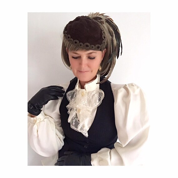 Amazing 1940s Brown Embroidered Duck Feather Capul
