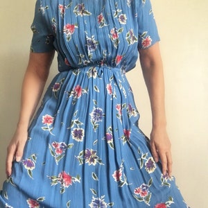 Vintage 90s Floral Pleated Straight Accordion Pleated Midi Market Dress