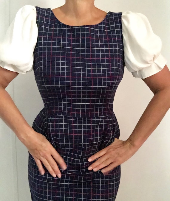 Vintage Tommy Hilfiger Checked Sleeveless Tartan … - image 1