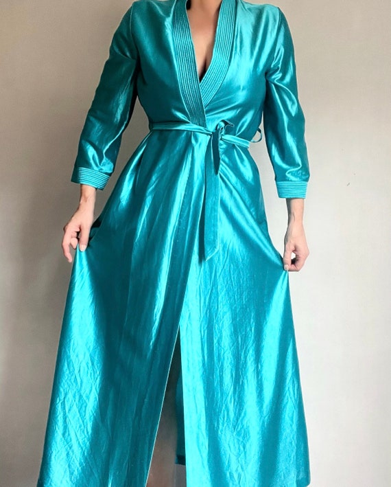 Vintage 80s Emerald Green Satin Night Robe doing … - image 7