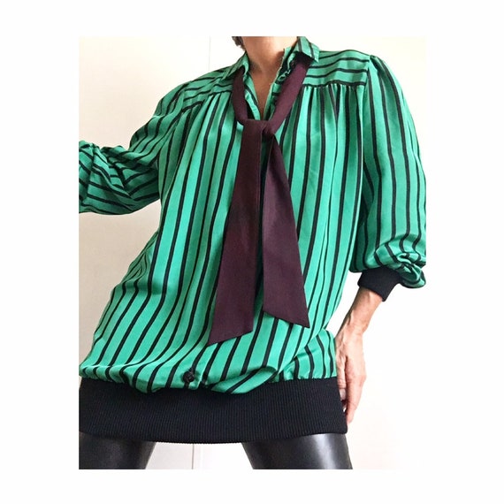 Amazing Vintage 80s Apple Green Black Striped Over