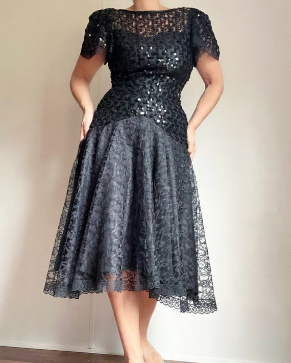 Vintage 80s Black Sequined Bodycon Lace Prom Dres… - image 9