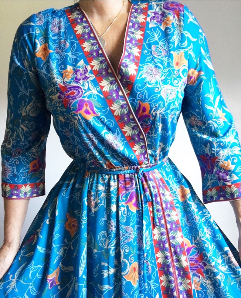 Vintage 70s Gorgeous Colorful Bohemian Day Dress W Matching Belt Montgomery Ward