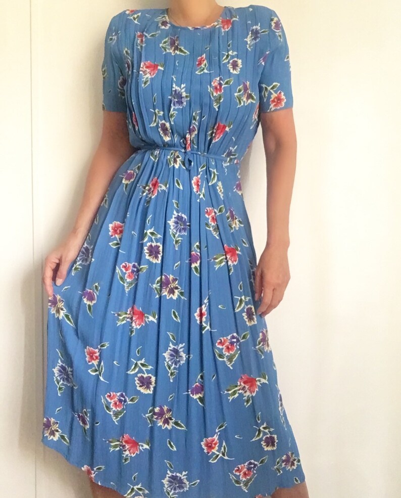 Vintage 90s Floral Pleated Straight Accordion Pleated Midi Market Dress image 3