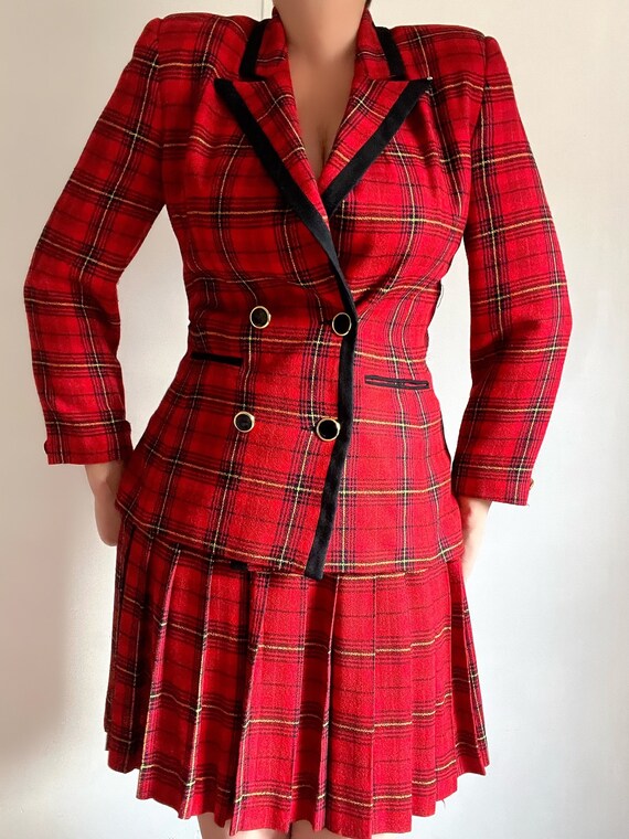 Vintage Red Black Plaid Blazer Pleated Skirt Suit… - image 4