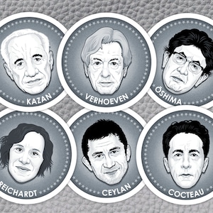 Puede incluir: Seis ilustraciones en blanco y negro de directores famosos, cada una en un círculo con un borde blanco y un fondo gris. Los directores son: Kazan, Verhoeven, Oshima, Reichardt, Ceylan y Cocteau.