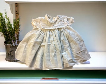 Vintage Robe pour bébé ou pour poupée Déguisements Fête Église Anniversaire Dentelle Bleu clair