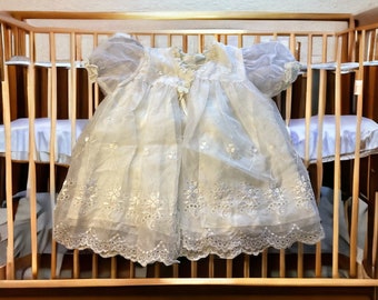 Vintage bebé o muñeca vestido blanco pura ojal fiesta de lujo bautizo
