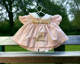 Robe vintage pour bébé ou poupée, Déguisements, église, anniversaire, fleurs brodées roses