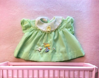 Vintage bebé o muñeca vestido fiesta de lujo iglesia cumpleaños verde cachorro niña