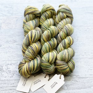 Siren Handgefärbtes Garn - SW Merino and Tencel - Fingering/Sock Weight - #CC101