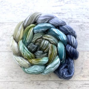 Hand Dyed Wool Roving - Gradient Merino Wool and Tencel Fiber - #MT159