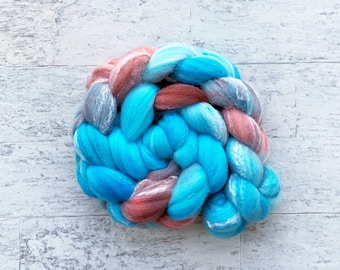 Hand Dyed Wool Roving - Targhee Wool/Bamboo/Silk Blend - #TB125