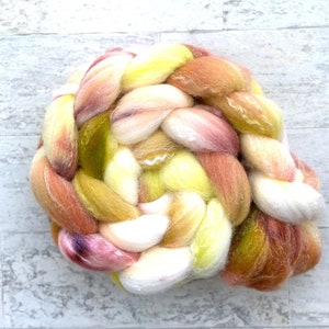 Hand Dyed Wool Roving - Targhee Wool/Bamboo/Silk Blend- #TB129
